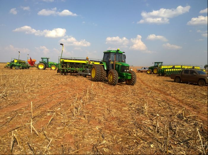 Imagem do dia - Início do plantio de soja em Itaquirai (MS), na Fazenda Jatobá. Enviado por Dijalma Cavalier